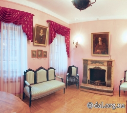 Розовая комната